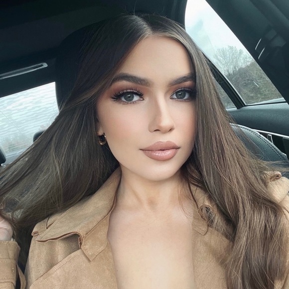 💕 ALL ABOUT ME 💕 - Picture 8 of 10